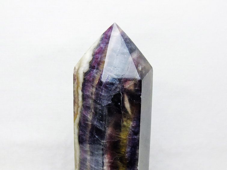 1.4Kg フローライト 六角柱 [t634-5633] 2枚目