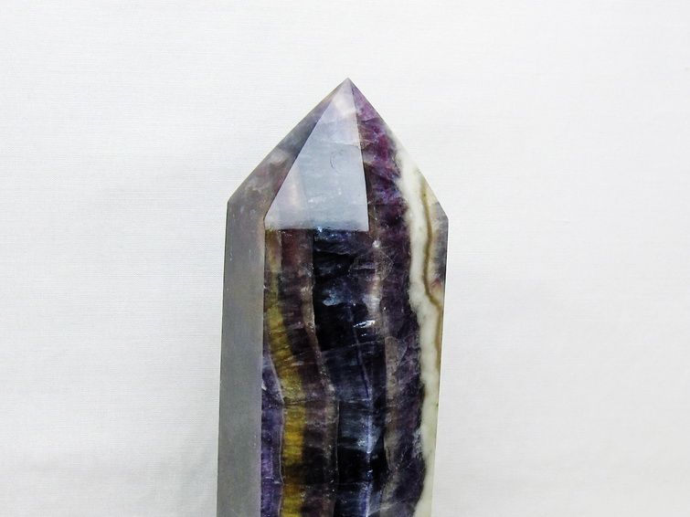 1.4Kg フローライト 六角柱 [t634-5633] 3枚目