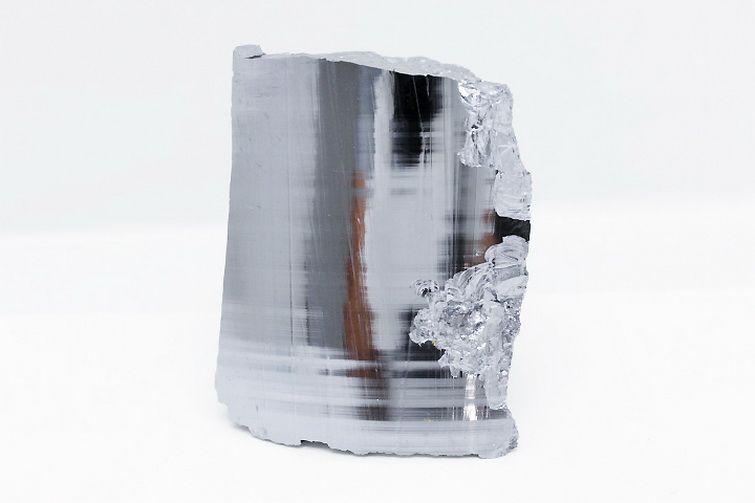 テラヘルツ鉱石 原石 [t635-2125] 1枚目