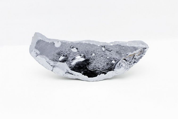 テラヘルツ鉱石 原石 [t635-2220] 1枚目