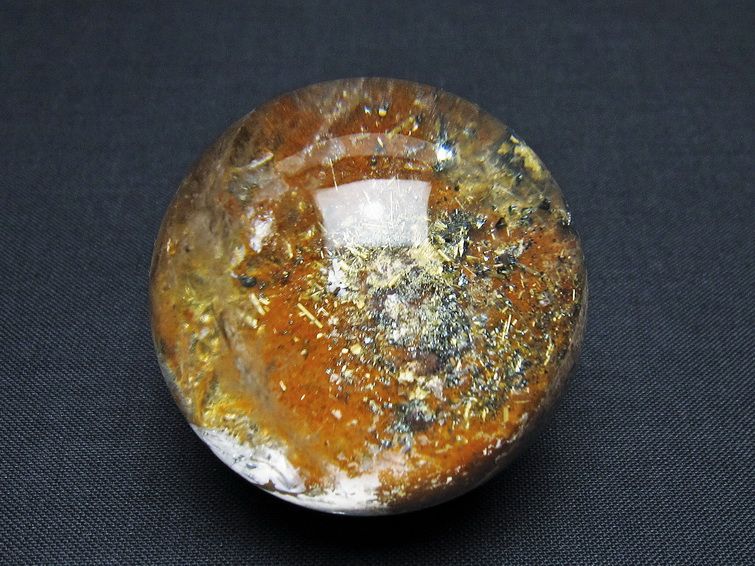 ゴールドタイチンルチル入り 水晶 丸玉 44mm [t637-4685] 2枚目