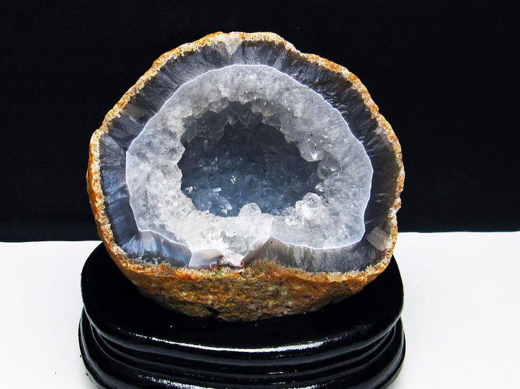 ウルグアイ産 アゲート水晶ドーム [t640-2099] 1枚目