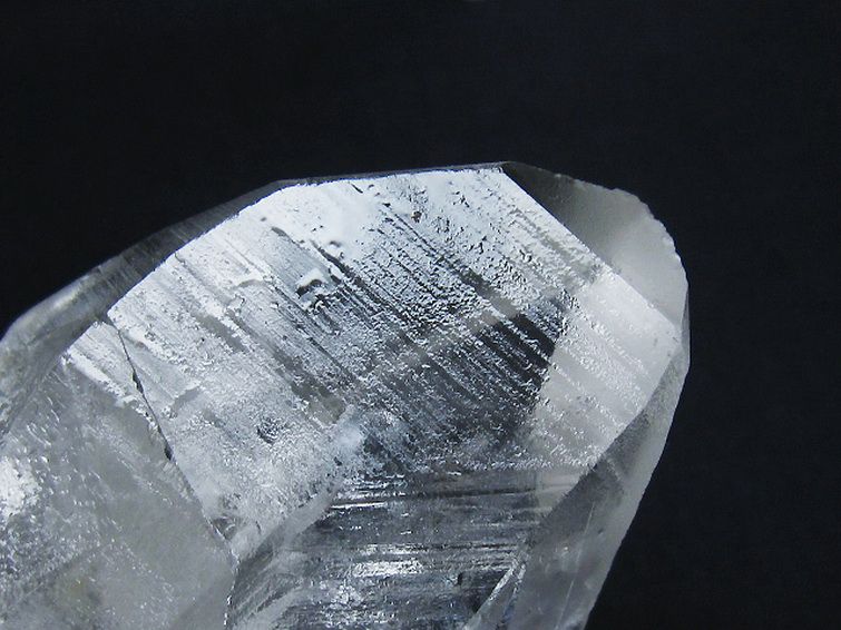 レムリアンシード水晶 原石 ミナスジェライス州コリント産 ※証明書付き[T641-1770] 2枚目