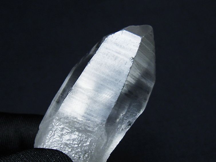 レムリアンシード水晶 原石 ミナスジェライス州コリント産 ※証明書付き[T641-1789] 3枚目