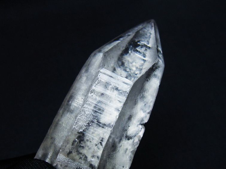 レムリアンシード水晶 原石 ミナスジェライス州コリント産 ※証明書付き[T641-1839] 3枚目