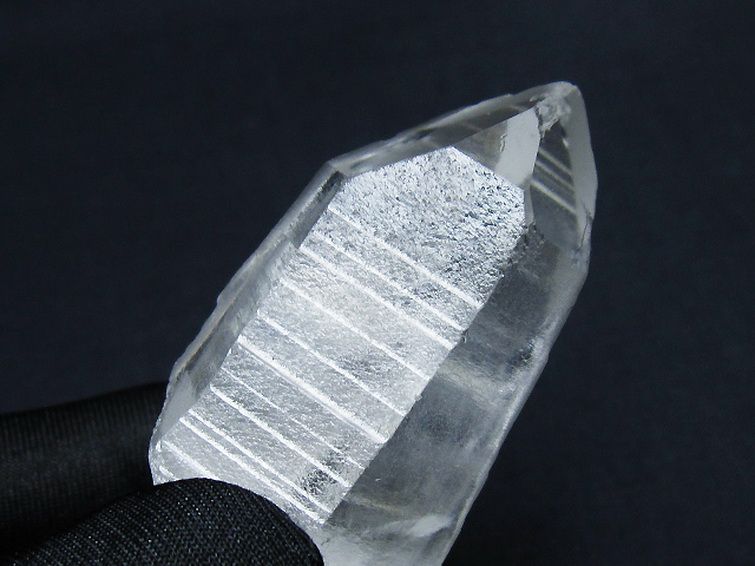 レムリアンシード水晶 原石 ミナスジェライス州コリント産 ※証明書付き[T641-1843] 3枚目