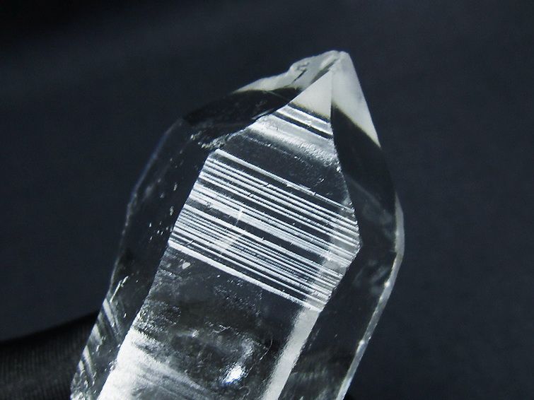 レムリアンシード水晶 原石 ミナスジェライス州コリント産 ※証明書付き[T641-1884] 2枚目