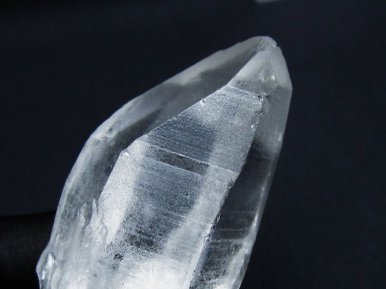 レムリアンシード水晶 原石 ミナスジェライス州コリント産 ※証明書付き[T641-1898] 3枚目