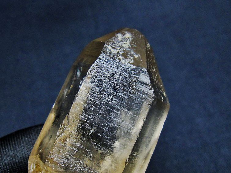 レムリアンシード 水晶 原石 ミナスジェライス州コリント産 ※証明書付き[T641-1987] 2枚目