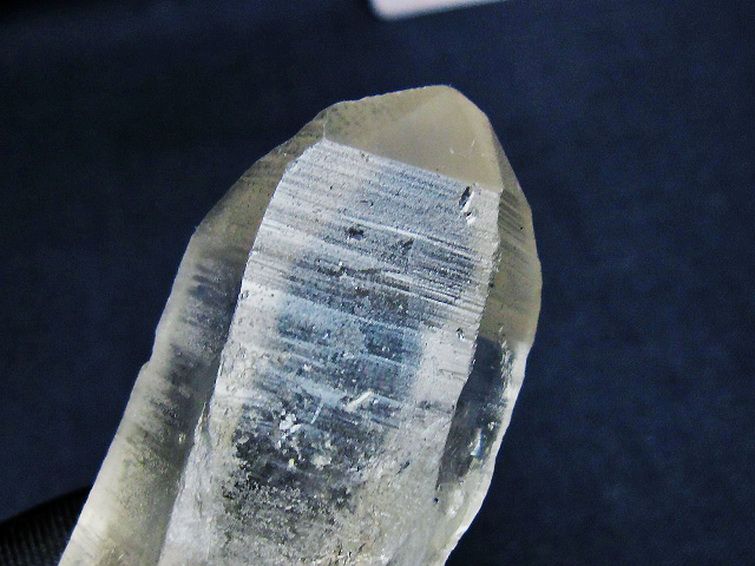 レムリアンシード 水晶 原石 ミナスジェライス州コリント産 ※証明書付き[T641-2008] 2枚目