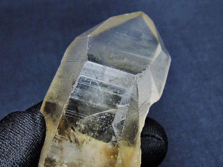 レムリアンシード 水晶 原石 ミナスジェライス州コリント産 ※証明書付き[T641-2009] 3枚目