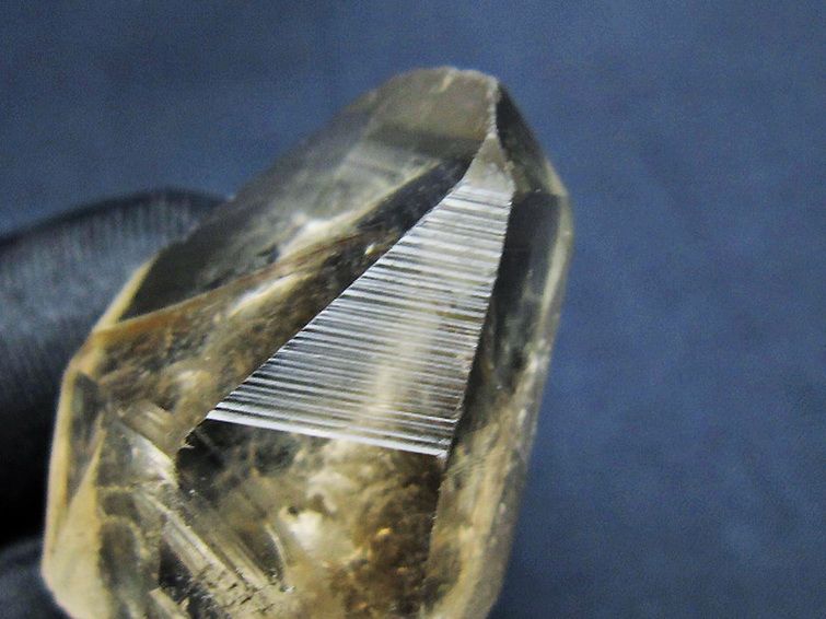 レムリアンシード 水晶 原石 ミナスジェライス州コリント産 ※証明書付き[T641-2027] 3枚目