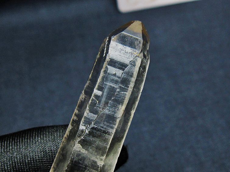 レムリアンシード 水晶 原石 ミナスジェライス州コリント産 ※証明書付き[T641-2038] 2枚目