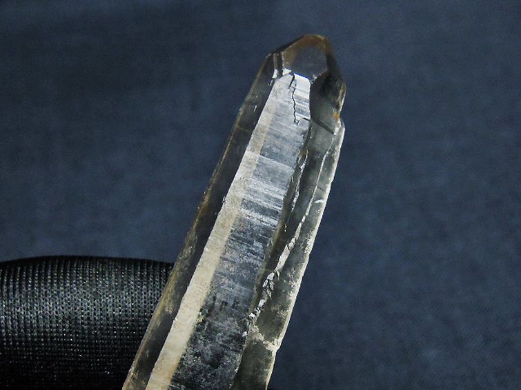 レムリアンシード 水晶 原石 ミナスジェライス州コリント産 ※証明書付き[T641-2038] 3枚目