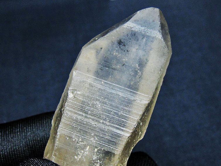 レムリアンシード 水晶 原石 ミナスジェライス州コリント産 ※証明書付き[T641-2042] 2枚目