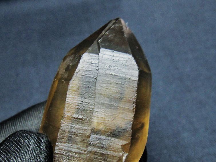 レムリアンシード 水晶 原石 ミナスジェライス州コリント産 ※証明書付き[T641-2046] 2枚目