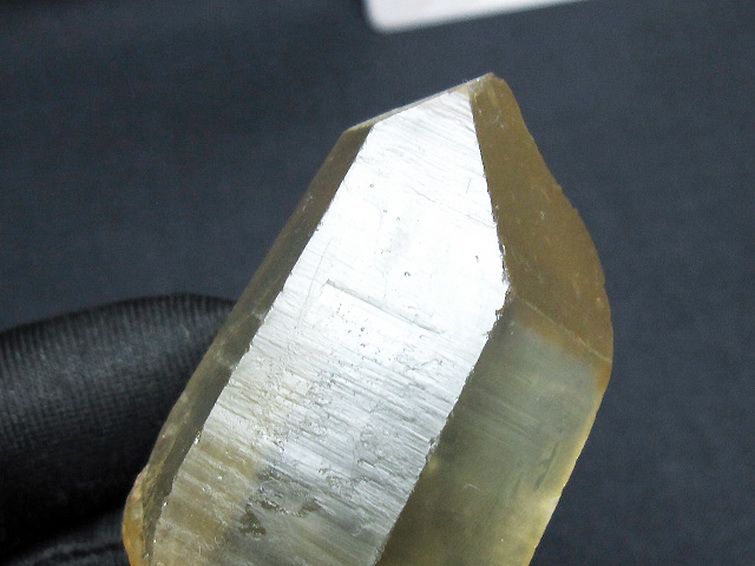 シトリン レムリアンシード水晶 原石 ミナスジェライス州コリント産 ※証明書付き[T641-2080] 3枚目