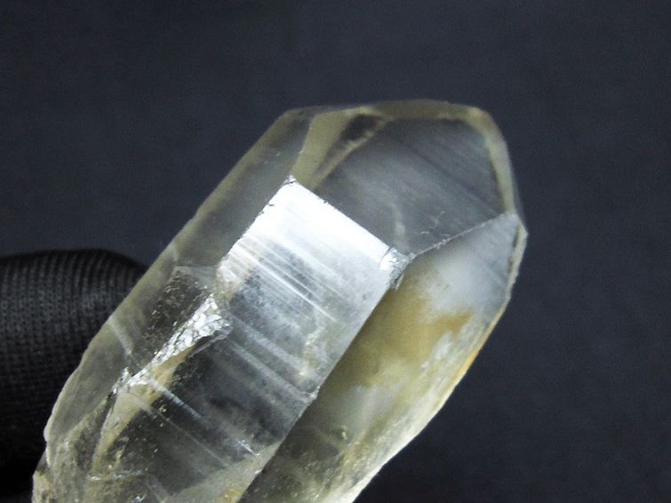 シトリン レムリアンシード水晶 原石 ミナスジェライス州コリント産 ※証明書付き[T641-2150] 2枚目