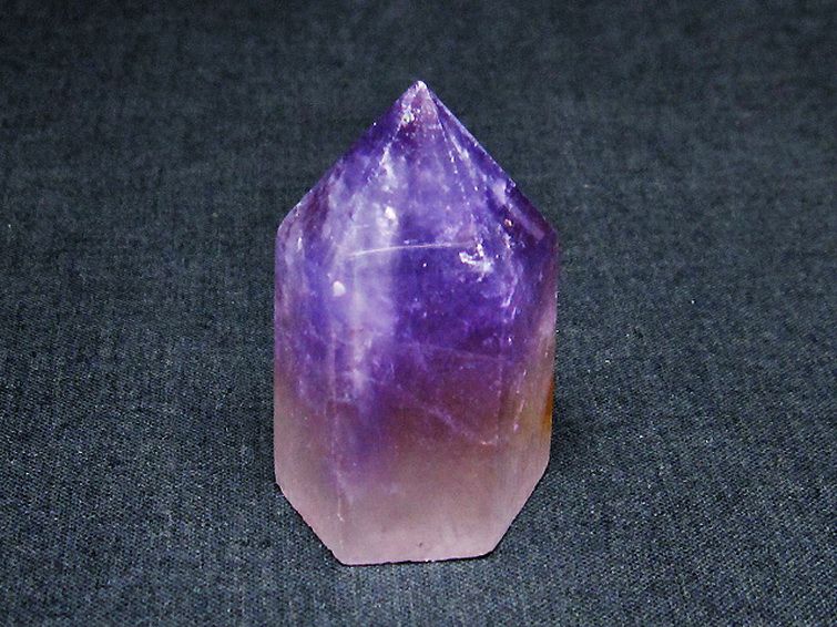 アメジスト 六角柱 [t642-5477] 1枚目