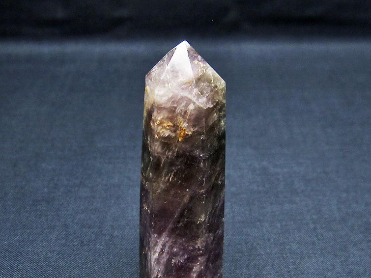 アメジスト 六角柱 [t642-6087]