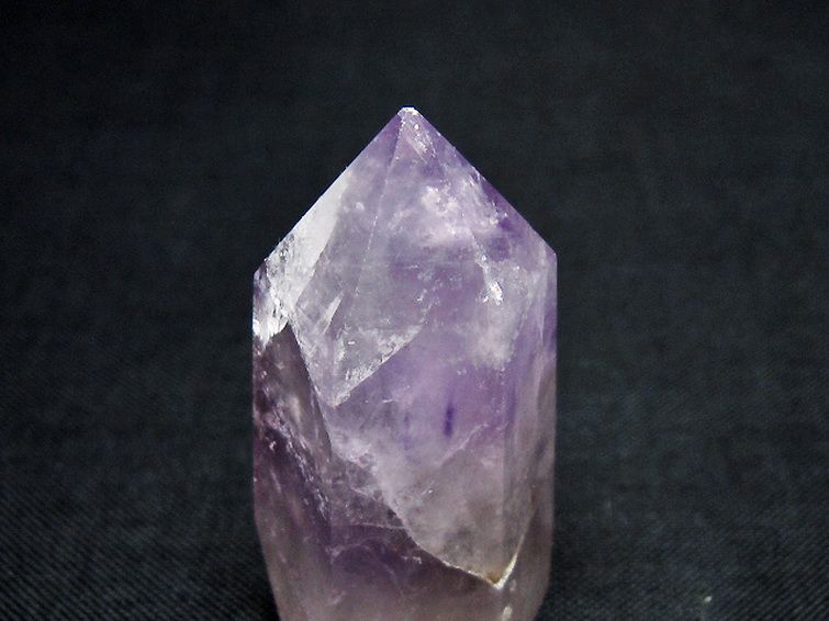 アメジスト 六角柱[T642-6467] 3枚目