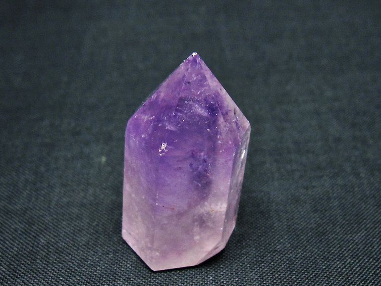 アメジスト 六角柱 [t642-6470] 1枚目