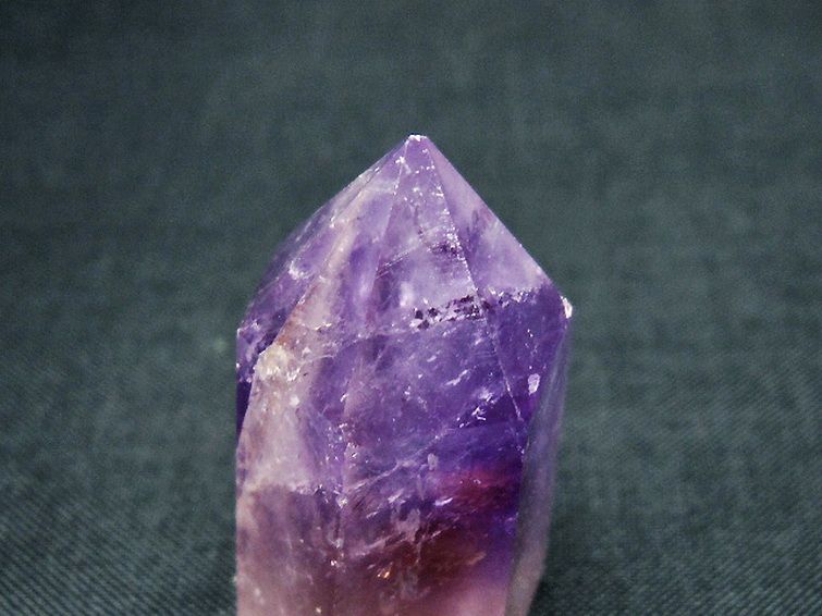 アメジスト 六角柱 [t642-6478] 3枚目
