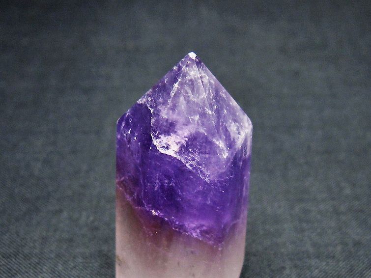 アメジスト 六角柱[T642-6507] 3枚目