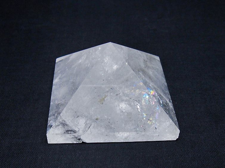 虹入り ヒマラヤ水晶ピラミッド[T648-3550] 1枚目