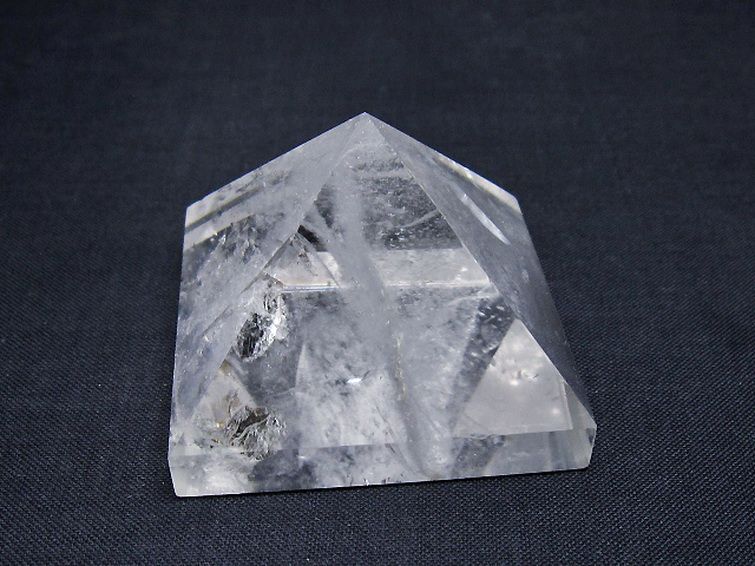 ヒマラヤ水晶ピラミッド[T648-3613] 1枚目
