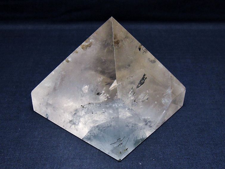 ガーデンルチル水晶ピラミッド[T648-3722] 2枚目