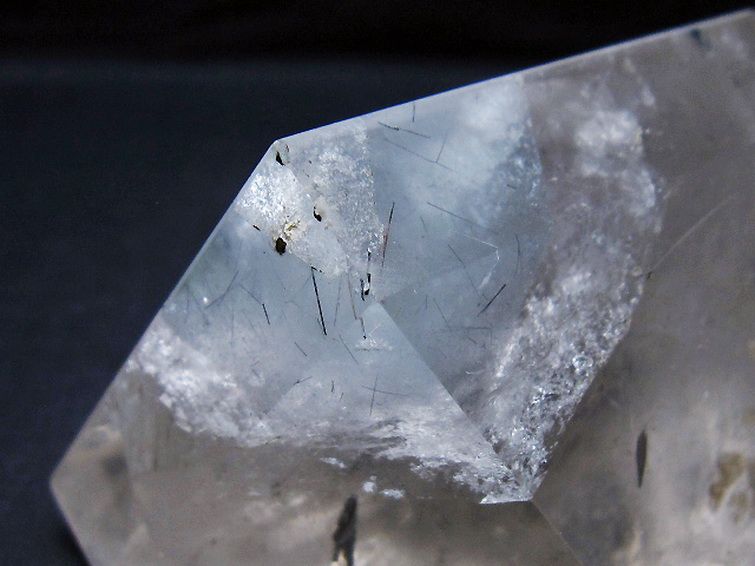 ガーデンルチル水晶ピラミッド[T648-3722] 3枚目