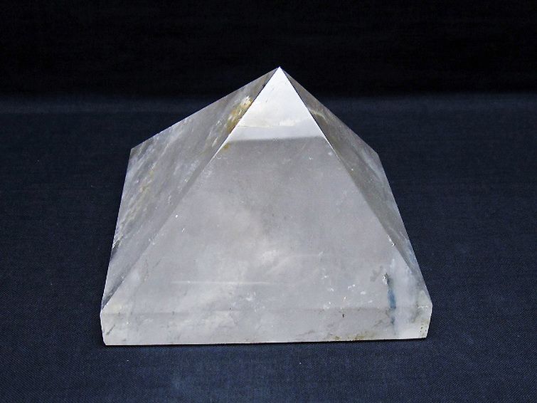 ヒマラヤ水晶ピラミッド[T648-3772] 1枚目