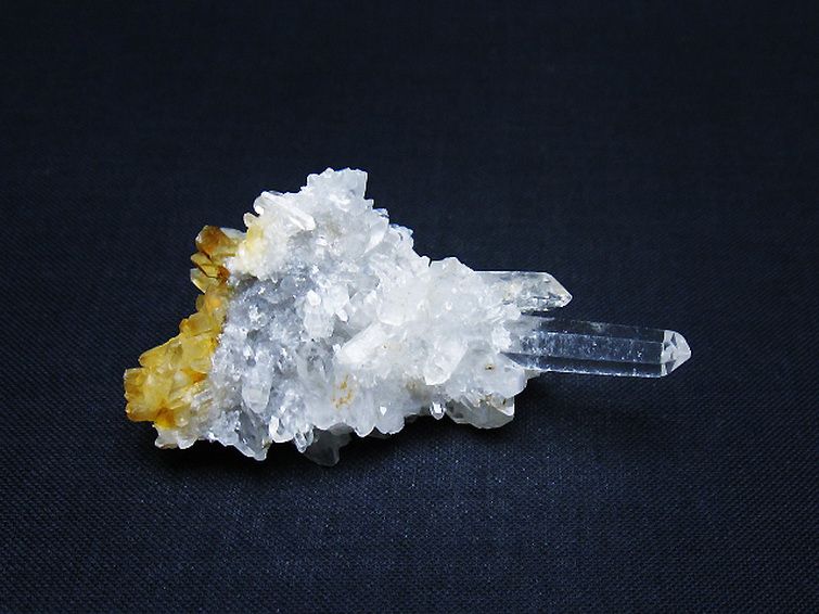 ヒマラヤ水晶クラスター[T661-8918] 1枚目