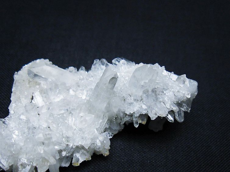 ヒマラヤ水晶クラスター[T661-8938] 2枚目