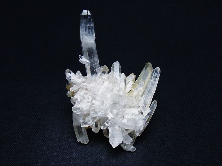 ヒマラヤ水晶クラスター [t661-9135] 1枚目