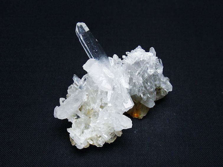 ヒマラヤ水晶クラスター[t661-9147]