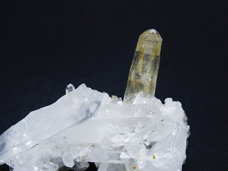 ヒマラヤ水晶クラスター[T661-9192] 2枚目