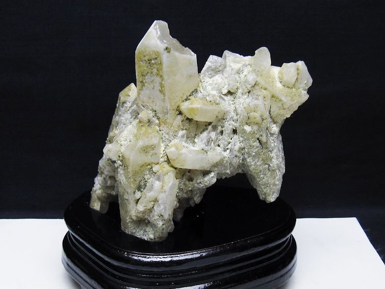 トルマリン入り ヒマラヤ水晶クラスター[T668-7804] 1枚目