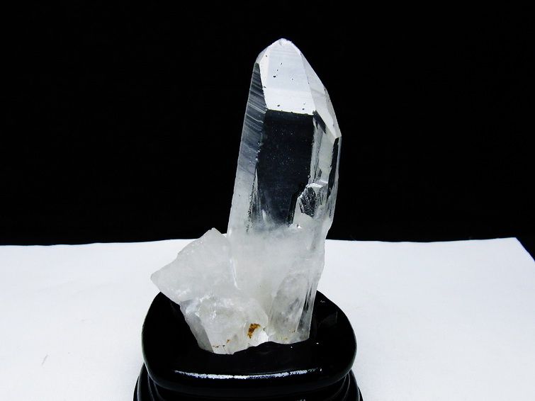 レムリアンシード水晶クラスター [t668-7904]