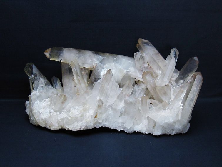 7.5Kg レムリアンシード水晶クラスター [t668-8031] 1枚目