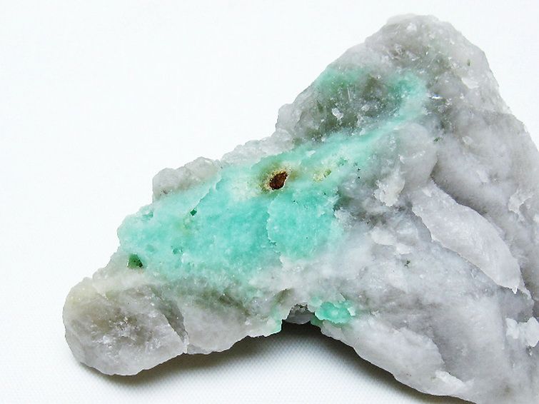 エメラルド 原石 [t672-1392] 2枚目