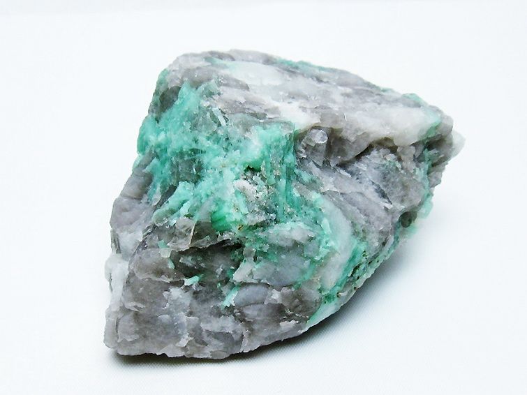 ド迫力！レア！！エメラルド原石 約3.5㌔ 91 エメラルド 原石 [t672-1500]