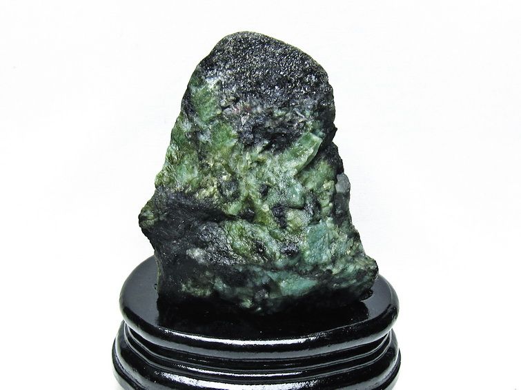 エメラルド 原石 [t672-1557] 1枚目