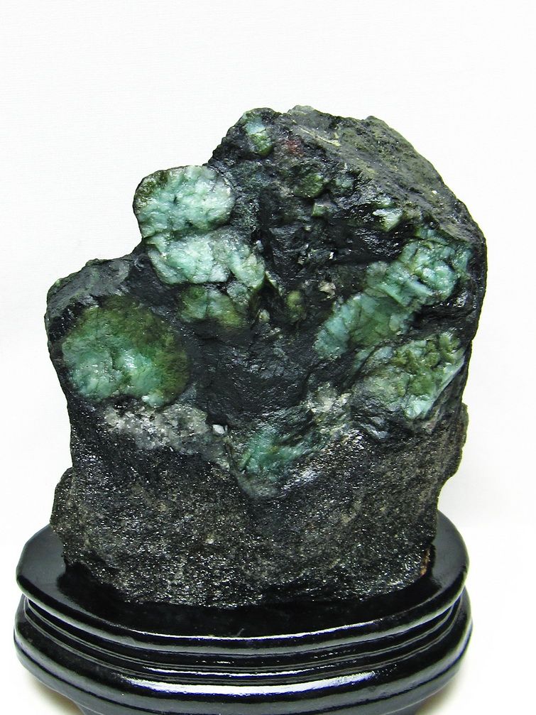 2.1Kg エメラルド 原石 [t672-1582] 1枚目