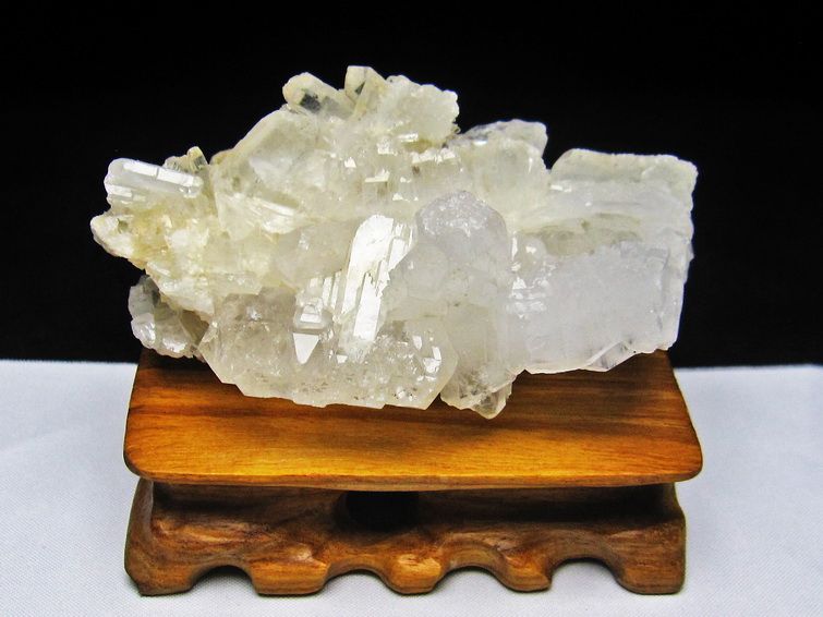 ファーデンクォーツ クラスター アメリカ産 [t688-1856] 1枚目