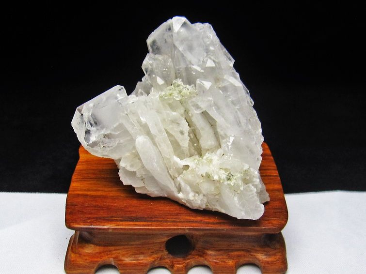 ファーデンクォーツ クラスター アメリカ産 [t688-1898] 1枚目