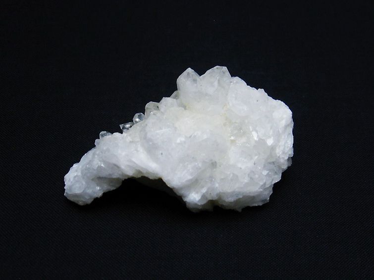 カテドラルライブラリー 水晶クラスター[T689-2389] 1枚目