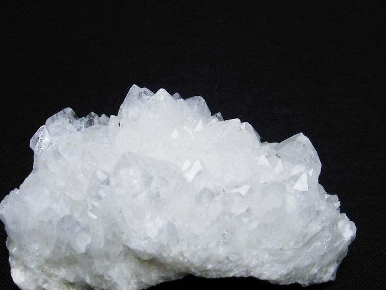 カテドラルライブラリー 水晶クラスター [t689-2419] 2枚目