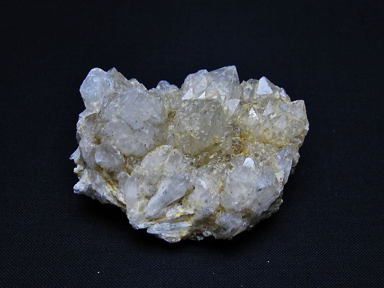 カテドラルライブラリー 水晶クラスター [t689-2549] 1枚目